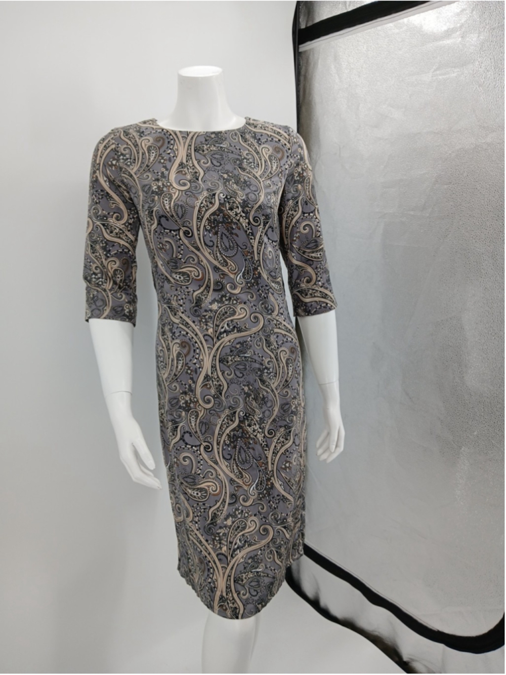 White Label Womens Dress Size 42 Gray Paisley Polyester - Picture 10 of 11